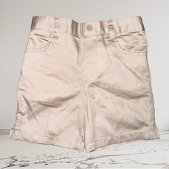 French Toast uniform stretch pull on shorts, Girls Size 5 - Picture 2 of 3